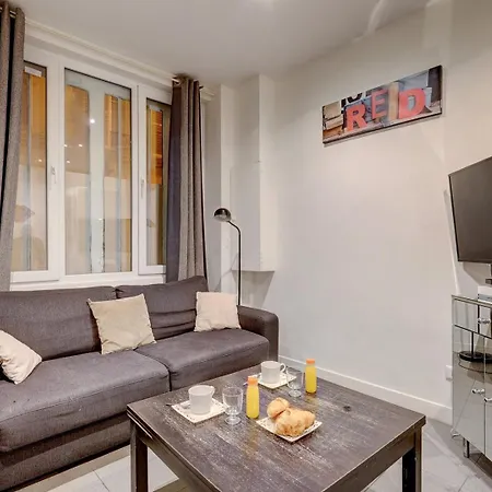 344 Angouleme - Superb In